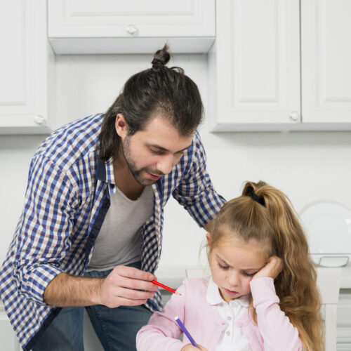 father-daughter-painting